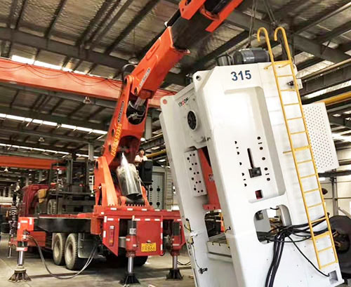 伊川提升工作效率，选择优质折臂吊租赁服务