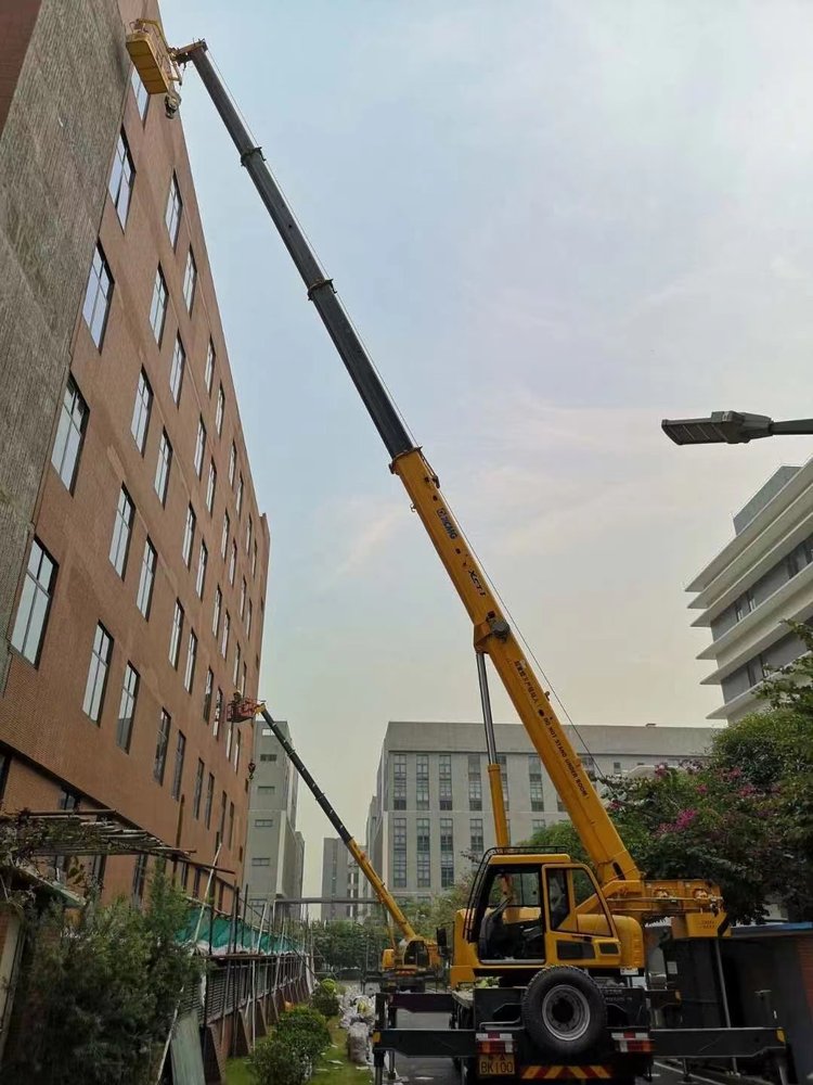 伊川汽车吊出租哪家好，选择最靠谱的服务商指南