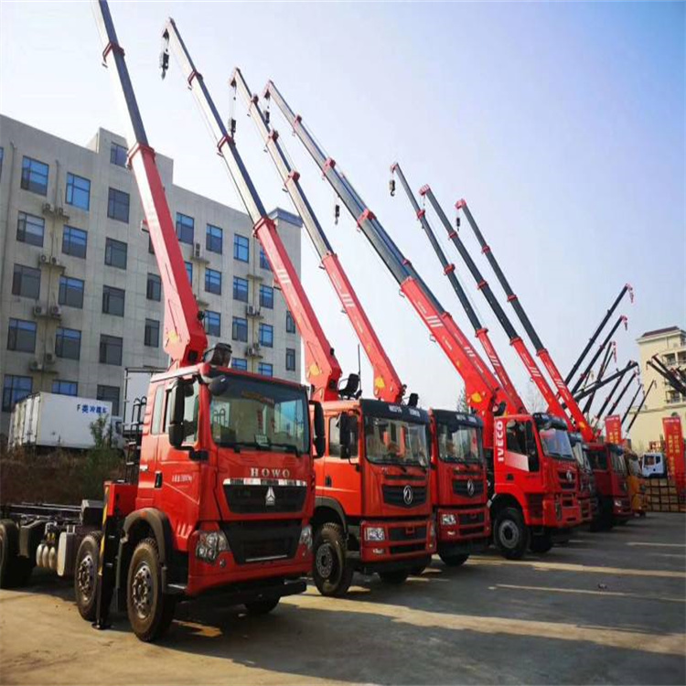 伊川租专业吊车电话